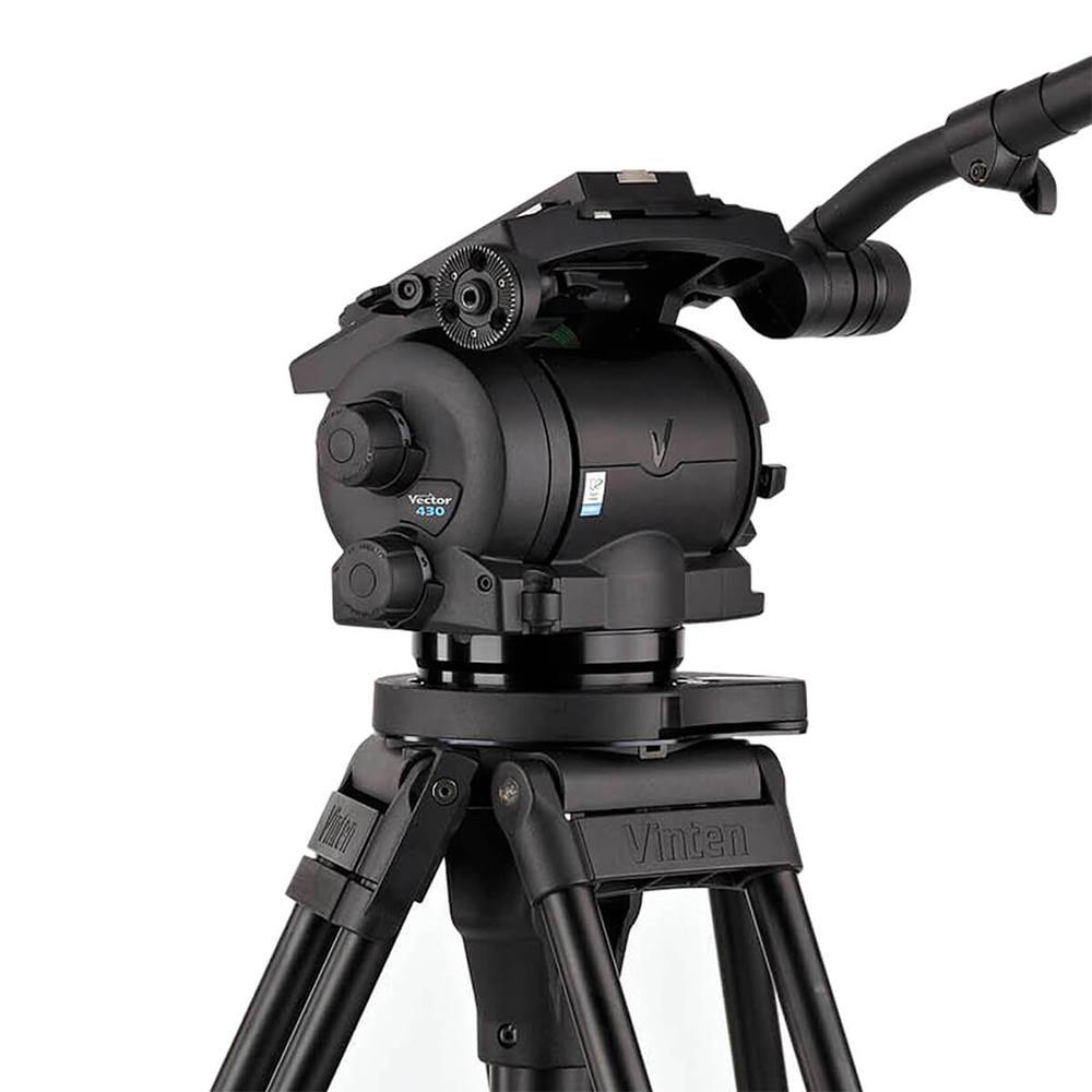 Vinten Vector 430 pan and tilt head